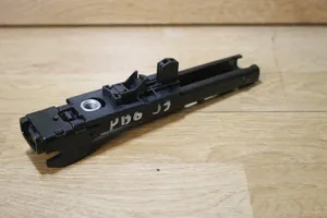 Volkswagen PASSAT B6 Rail de réglage hauteur de ceinture de sécurité 1T0857819