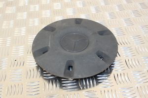 Mercedes-Benz Sprinter W906 R 16 riteņa dekoratīvais disks (-i) 9064010025