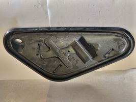 Volkswagen Golf VI Altro elemento di rivestimento della portiera posteriore 510839916B