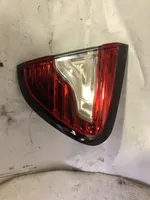 Renault Captur Galinis žibintas dangtyje 265557893R