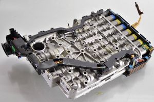 Audi A6 S6 C7 4G Voimansiirron vaihteiston venttiilin kotelo STEROWNIKHYDRAULICZNYZTCM