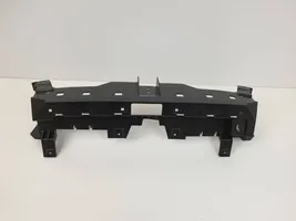 Mitsubishi Colt Rivestimento della modanatura della chiusura del vano motore/cofano 6400C123