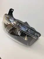 Opel Vivaro Headlight/headlamp 260608140R