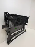 Audi Q5 SQ5 Maskownica / Grill / Atrapa górna chłodnicy 8R0853651