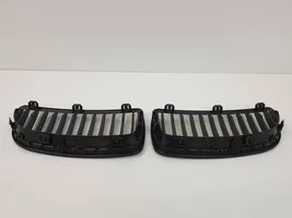 BMW 3 E90 E91 Maskownica / Grill / Atrapa górna chłodnicy 339517