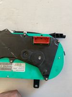 Renault Clio III Tachimetro (quadro strumenti) P8200276525