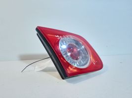 Volkswagen Jetta VI Lampy tylnej klapy bagażnika 1K5945093