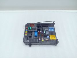 Citroen C4 Cactus Fuse module 9819851280