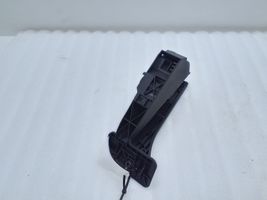 BMW 2 F45 Accelerator throttle pedal 6860000