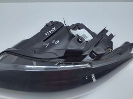 Audi Q7 4L Lampa przednia 4L0941003K