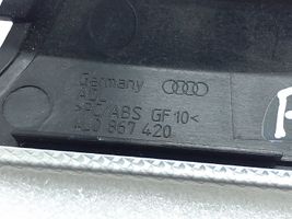Audi Q7 4L Takaoven verhoilu (käytetyt) 4L0867420