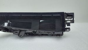 Mazda 3 II Monitori/näyttö/pieni näyttö BCD3611J0