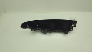 Mazda 3 II Monitori/näyttö/pieni näyttö BCD3611J0