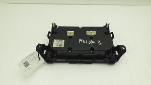 Mazda 3 II Ilmastoinnin ohjainlaite BHE461190A