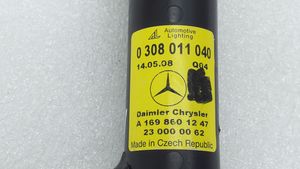 Mercedes-Benz A W169 Dysza spryskiwacza lampy przedniej 0308011040