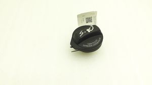 Volvo S80 Fuel tank filler cap 