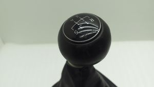 Seat Ibiza IV (6J,6P) Revêtement pommeau de levier de vitesses cuir 6J0863279