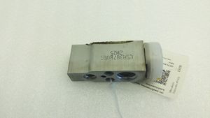 Mitsubishi Outlander Air conditioning (A/C) expansion valve 