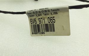 Skoda Fabia Mk3 (NJ) Wiązka przewodów czujnika parkowania PDC 6V6971065