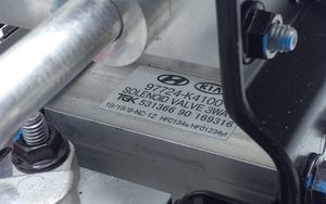 Hyundai Kona I Muu ilmastointilaitteen osa (A/C) 97725K4100