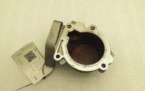 Porsche Cayenne (92A) Supporto della pompa del carburante 06E103535A