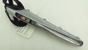 BMW M3 Indicatore di direzione del parafango anteriore 7838539