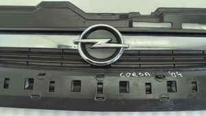 Opel Corsa C Grotelės viršutinės 13120828