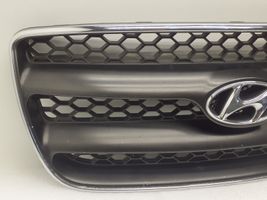 Hyundai Santa Fe Maskownica / Grill / Atrapa górna chłodnicy E865612B000