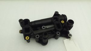 BMW 1 F20 F21 Supporto di montaggio del filtro dell’olio 70379335