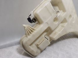 BMW 3 E92 E93 Serbatoio/vaschetta liquido lavavetri parabrezza 61677157146