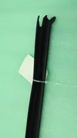 Volkswagen Sharan Rubber seal sliding door window/glass 7N0843695