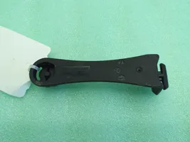 Ford Kuga I Halterung Clips Fußmatte 8M5J130A90AAW