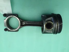 Audi A4 S4 B8 8K Piston avec bielle 15060802044A