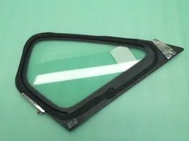 Subaru Legacy Vetro del deflettore posteriore 43R005165