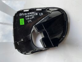 Toyota Avensis T270 Unteres Gitter dreiteilig vorne 8148205040