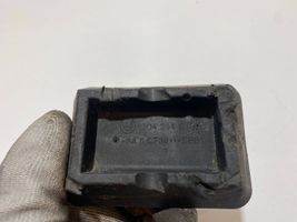 BMW 5 E39 Base della presa Jacking 8204244B