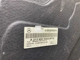 Mercedes-Benz E W212 Wykładzina podłogowa bagażnika A2126800042