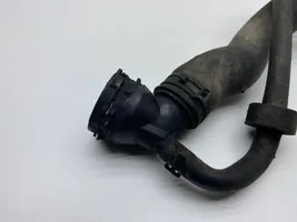 Volkswagen PASSAT CC Tubo flessibile del liquido di raffreddamento del motore 3C0122291D