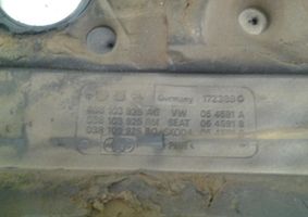 Skoda Octavia Mk2 (1Z) Couvercle cache moteur 038103925BQ