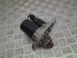 Volkswagen Golf V Starter motor 001120406