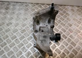 BMW 7 F01 F02 F03 F04 Uchwyt / Mocowanie sprężarki klimatyzacji 7802639