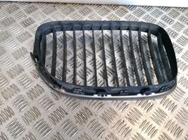 BMW 7 F01 F02 F03 F04 Maskownica / Grill / Atrapa górna chłodnicy 7211657