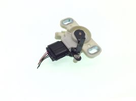 Toyota Auris E180 Sensor del pedal de embrague 8951020041