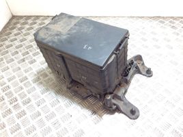 Audi A3 S3 A3 Sportback 8P Battery box tray 1K0915333B