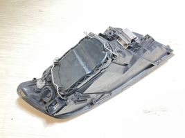 Volvo S40 Lampa przednia 30698879