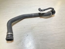 BMW 5 E60 E61 Tuyau de liquide de refroidissement moteur 7788881