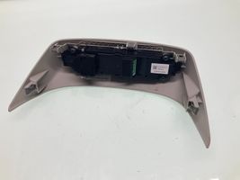 Volvo XC40 Controllo multimediale autoradio 31456672