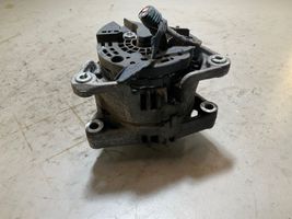 Opel Astra H Alternator 55556069