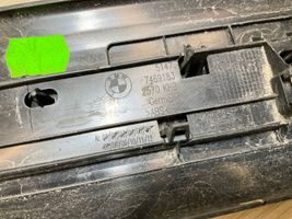 BMW 1 F40 Takaoven kynnyksen suojalista 7469183