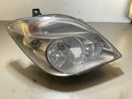 Mercedes-Benz Sprinter W906 Lampa przednia A9068200461